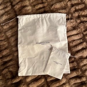 🎉BRAND NEW small & large Dior dustbags